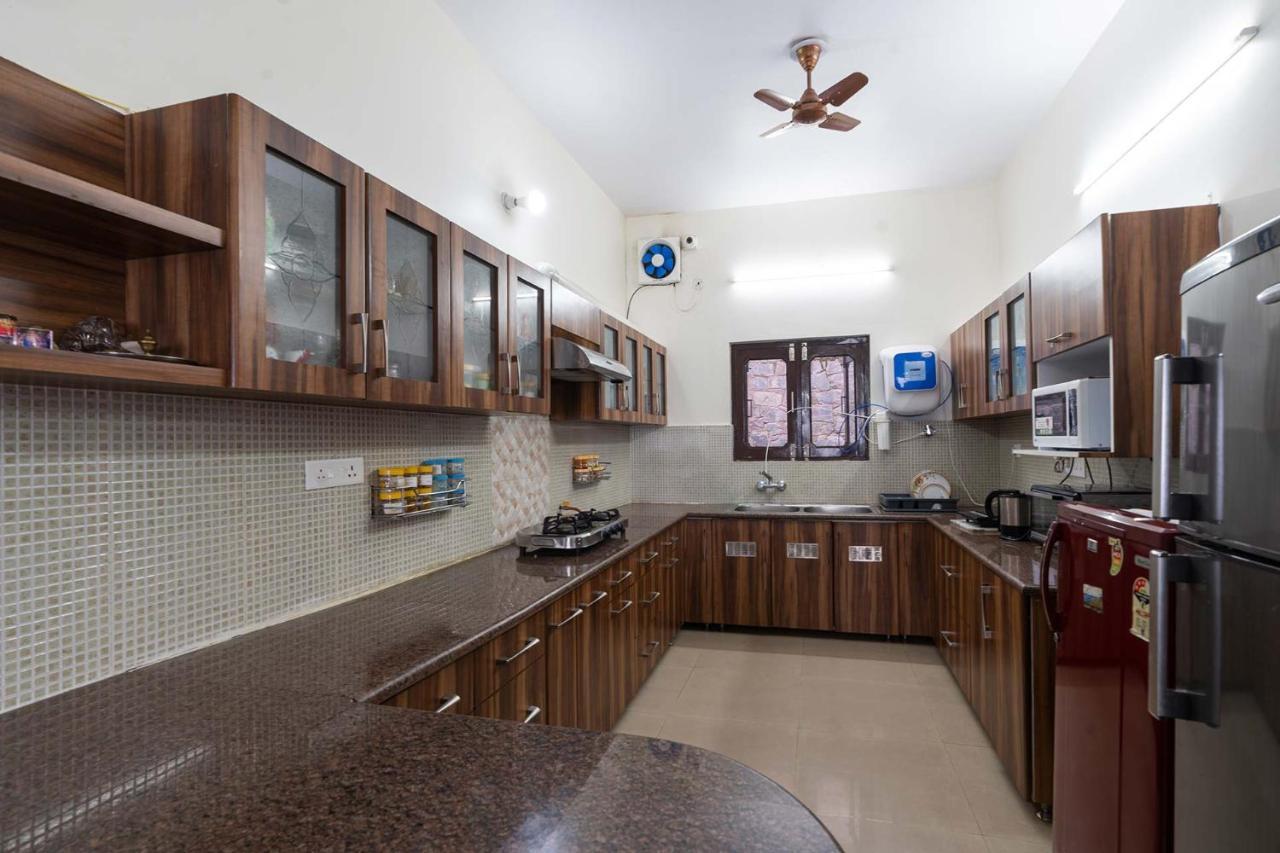 Villa Woodside Meadows By Veo - Part Of Stayvista Касаули Экстерьер фото